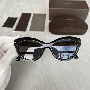 TOM FORD BLACK SUNGLASSES